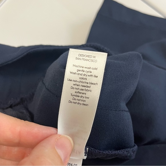 Athleta Metro Downtown Shorts - Picture 10 of 11